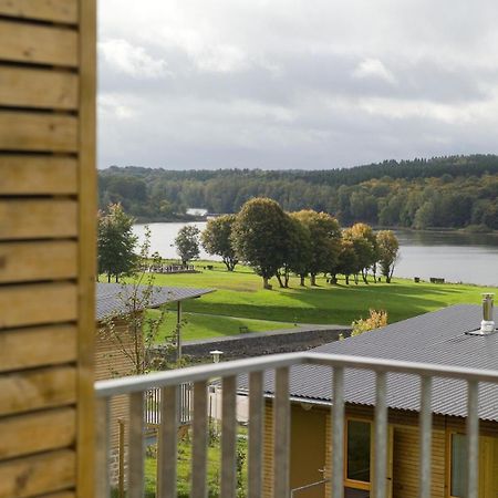 Madame Vacances Les Cottages De Valjoly Eppe-Sauvage Exterior foto