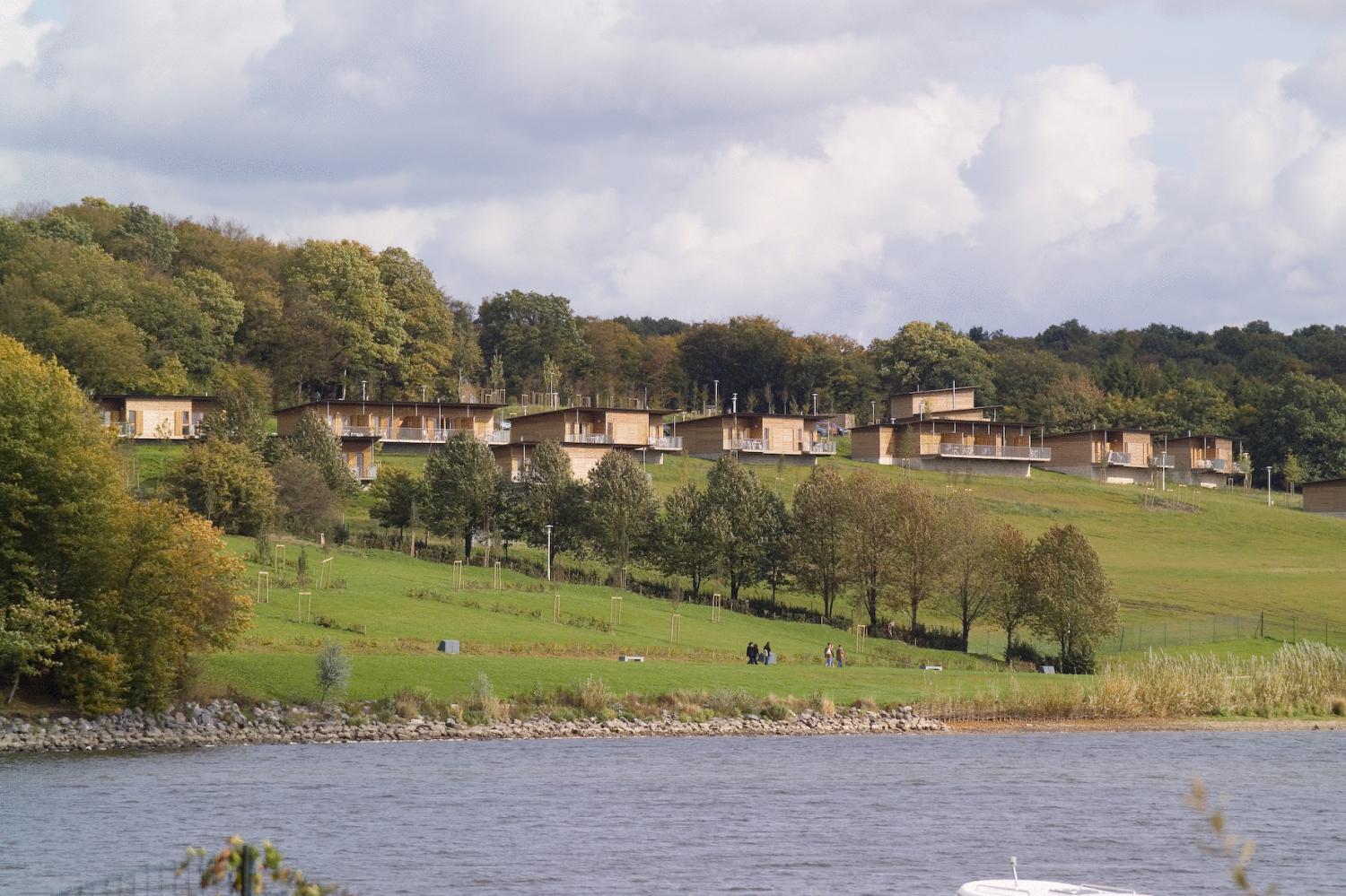 Madame Vacances Les Cottages De Valjoly Eppe-Sauvage Exterior foto